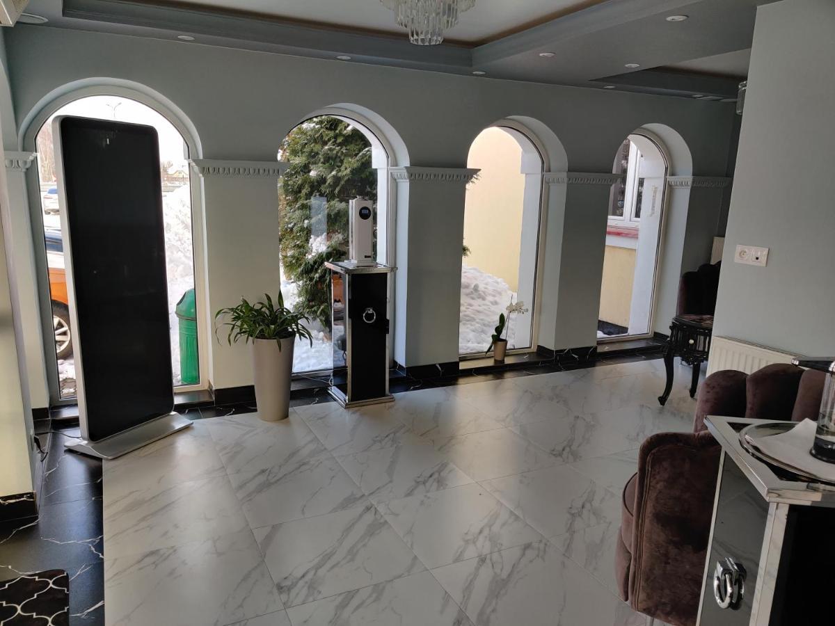 Aparthotel Belweder Porosły Esterno foto