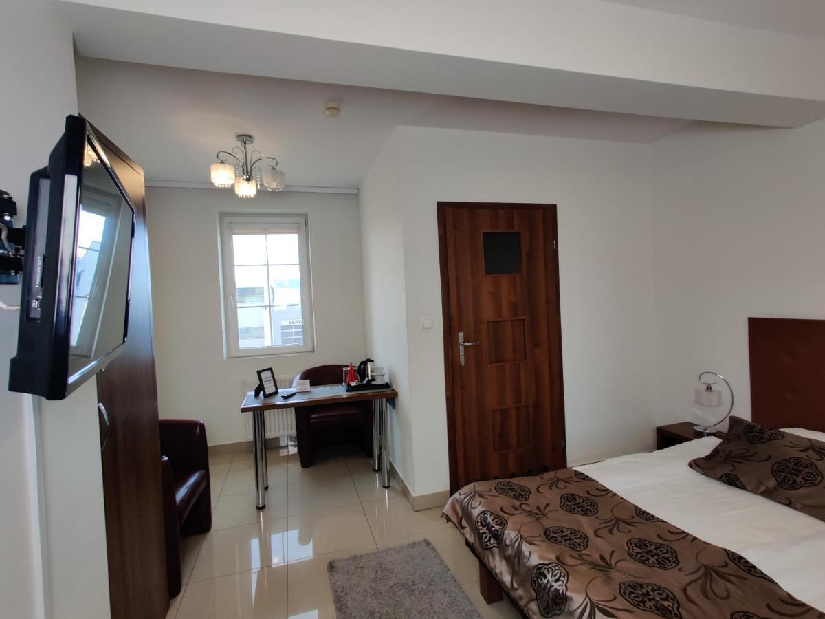 Aparthotel Belweder Porosły Esterno foto